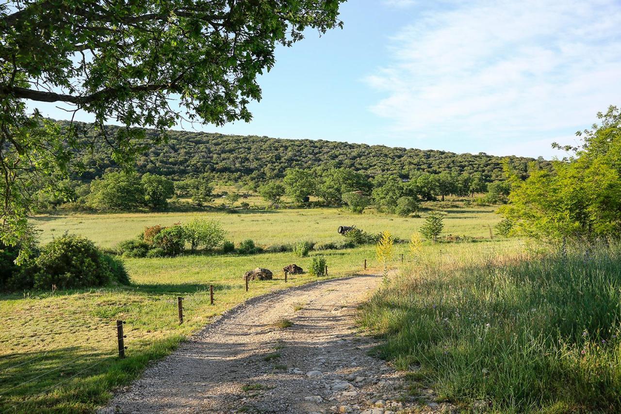 Mas Des Claparedes Montoulieu  Kültér fotó